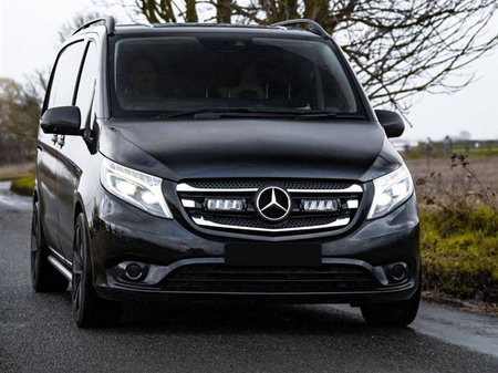 Zestaw lamp LED do grilla Lazer Lamps 2 × Triple-R 750 Gen2 Standard — Mercedes Vito (2014–2019)