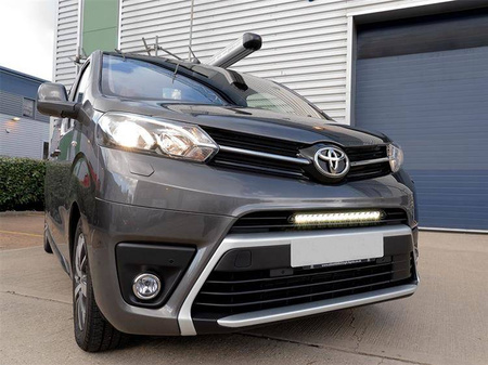 Zestaw montażowy Lazer Lamps do belki zderzaka — Toyota Proace (2016+)