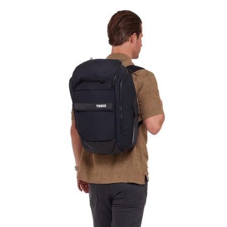 Hybrydowa sakwa rowerowa i plecak Thule Paramount 26 l – czarna