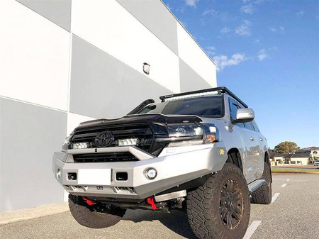 Zestaw lamp LED do grilla Lazer Lamps 2 × Triple-R 750 Gen2 Elite — Toyota Land Cruiser 200 (2019+)
