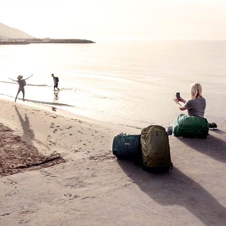 Plecak turystyczny Thule Landmark 60 l – granatowy