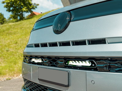 Zestaw lamp LED do grilla Lazer Lamps 2 × Linear-6 — Volkswagen Transporter 7