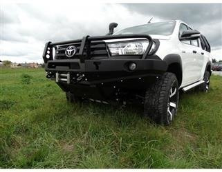 FABRYKA 4X4 ZDERZAK PRZÓD Z BULLBAREM HILUX REVO 2016 -