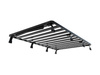 Bagażnik Front Runner Slimline II do Rama 2500/3500 z ReTrax XR 8′ od 2003 r. – 1575 × 2368 mm