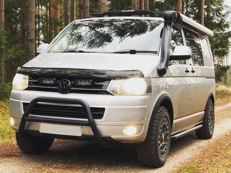 Zestaw dwóch lamp LAZER TRIPLE-R 750 (Gen2) z systemem montażu w fabrycznym grillu - VW T5 (2010 -)