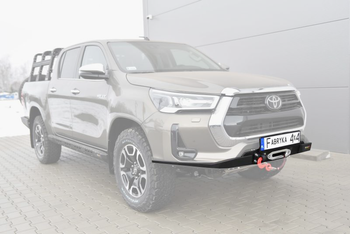 FABRYKA 4X4 ZDERZAK PRZÓD WERSJA SLIM TOYOTA HILUX REVO