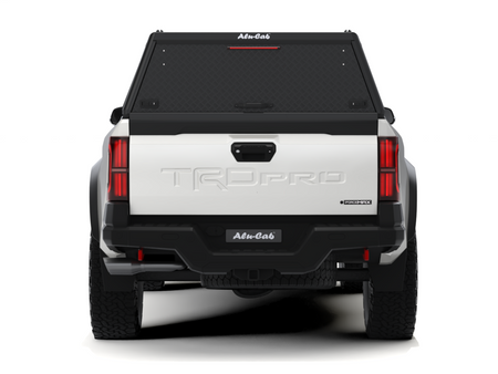 Hardtop Alu-Cab Guard – Toyota Tacoma IV 2024+ Double Cab Short Bed 5 ft, blacha ryflowana