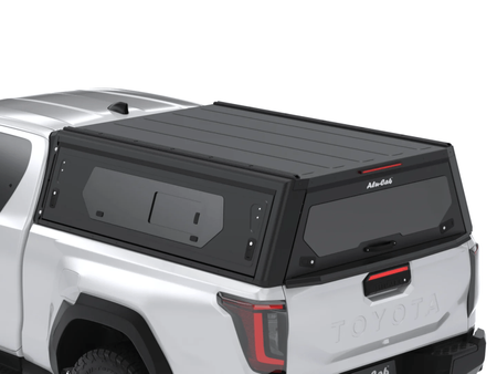 Hardtop Alu-Cab Contour – Toyota Hilux Travo 2026+ Extra Cab, z oknami bocznymi