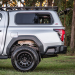 Hardtop ARB Classic do Toyoty Hilux (od 2026) – prawe okno uchylne i lewe przesuwne