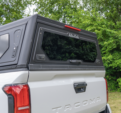 Zabudowa Alu-Cab Hardtop Canopy "Contour" Toyota Tacoma 2024+ z oknami bocznymi