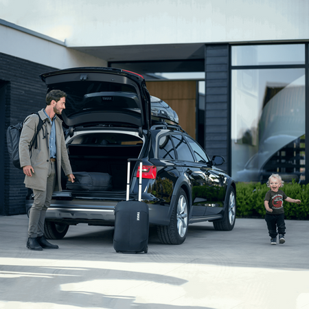 Walizka podręczna Thule Subterra 36 l – ciemnogranatowa