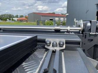 Niskoprofilowe stopy belek Alu-Cab – 4 szt.