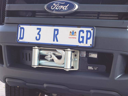 Płyta pod wyciągarkę Front Runner do Forda Rangera T6