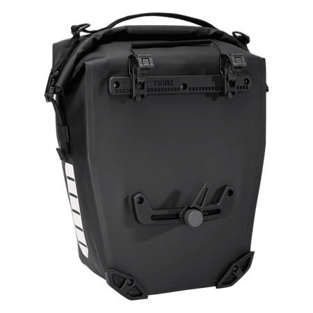 Sakwa Thule Shield 22 l – czarna