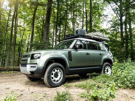 Bagażnik Front Runner Slimline II do Defender 110 2020– z podporami