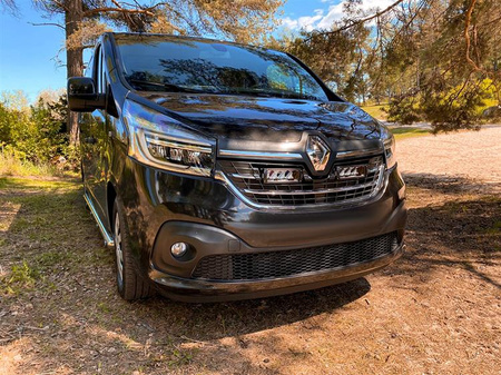 Zestaw lamp LED do grilla Lazer Lamps 2 × Triple-R 750 Standard — Renault Trafic (2019–2022)