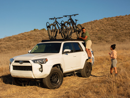 Bagażnik Front Runner Slimsport Light Bar Ready do Toyota 4Runner (2010–2024)