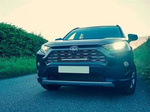 Zestaw lamp LED do grilla Lazer Lamps 1 × Linear-18 — Toyota RAV4 Hybrid (2019+)