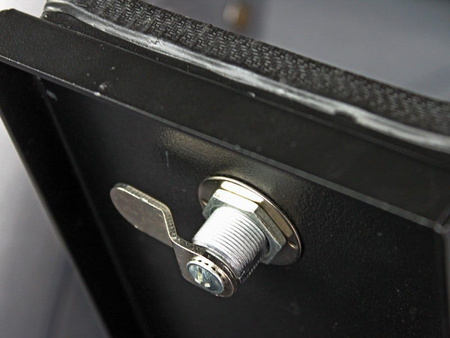 Sejf pod konsolę Front Runner do Toyota Land Cruiser 76 RHD