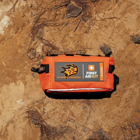 Apteczka MAXTRAX Vehicle First Aid Kit z wyposażeniem