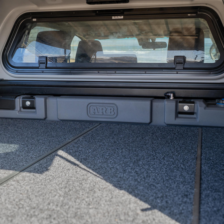 Zbiornik na wodę 53L do montażu na pace Toyota Hilux Revo (2016- )