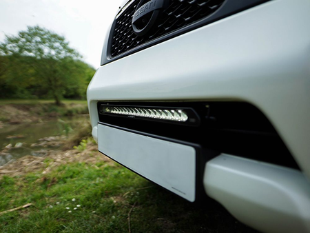 Listwa świetlna LED Lazer Linear-18 Elite ze światłami pozycyjnymi