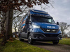Zestaw dwóch lamp LAZER TRIPLE-R 750 Elite (Gen2) z systemem montażu w fabrycznym grillu - Iveco Daily (2019-2021)
