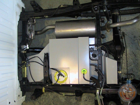 Zbiornik paliwa Long Ranger 128L Toyota Hilux Vigo (2005-2015) Diesel – stalowy zamiennik głównego zbiornika – TR63A