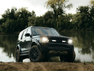 Zestaw lamp LED do grilla Lazer Lamps 2 × Triple-R 750 Gen2 Standard — Land Rover Discovery 4 (2014+)