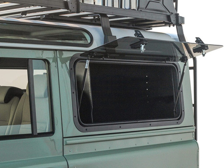 Zabudowa Front Runner Gullwing Box do Defendera Puma 2007–2016