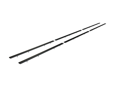 Bagażnik Front Runner Slimline II 1/4 do Dodge Sprintera od 2007 r.