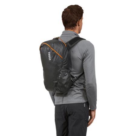 Plecak trekkingowy Thule Stir 18 l – szary obsidian
