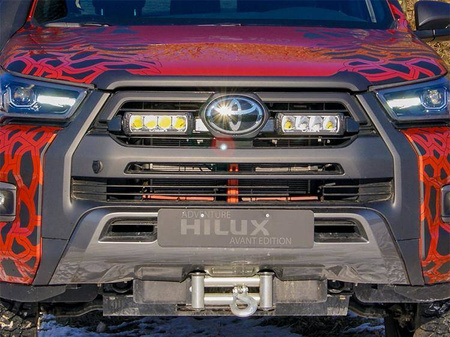 Zestaw lamp LED do grilla Lazer Lamps 2 × Triple-R 750 Elite Gen2 — Toyota Hilux Invincible-X (2021+)