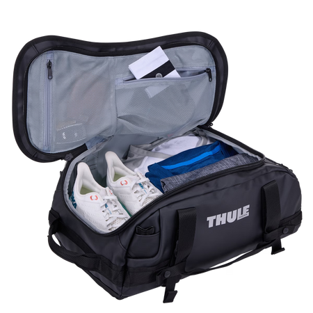Torba podróżna Thule Chasm 30 l typu 2 w 1 – torba / plecak – czarna