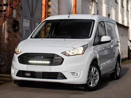 Zestaw lamp LED do grilla Lazer Lamps 1 × Linear-18 Standard — Ford Transit Connect (2018–2021)