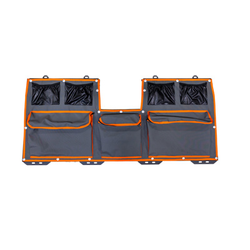 Organizer Alu-Cab na zbiornik wodny w Canopy Camper
