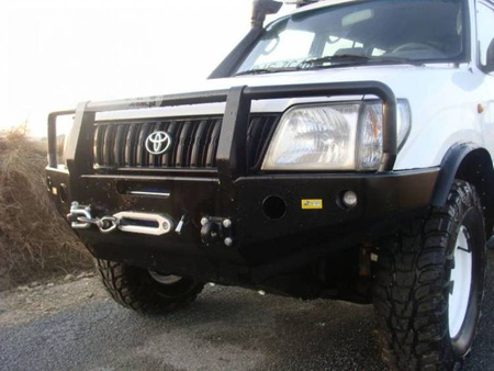 Zderzak przedni z bullbarem do wersji bez plastikowych poszerzeń nadkoli Fabryka4X4 – Toyota Land Cruiser J95