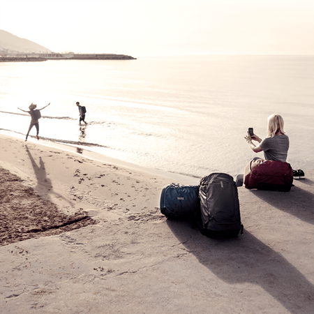 Plecak trekkingowy Thule Landmark 60 l – zielony dark forest