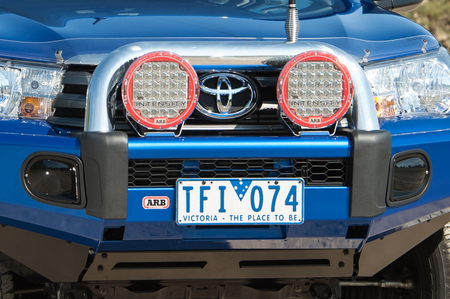 Stalowy zderzak ARB Summit Sahara Toyota Hilux (2016-2020)
