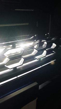Dwa panele LED Bushranger Night Hawk 13 cali za grillem – Ford Ranger Raptor od 2022