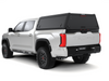 Hardtop Alu-Cab Guard – Toyota Tundra III 2022+ Short Bed 5,5 ft, blacha ryflowana