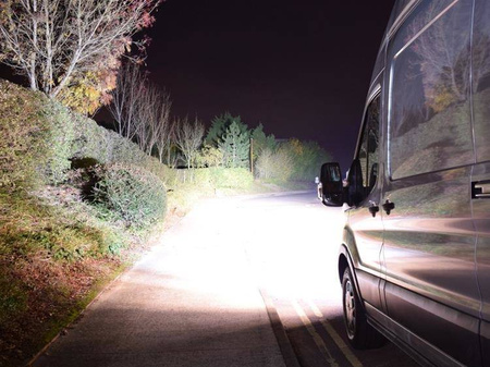 Zestaw lamp LED do grilla Lazer Lamps 2 × ST4 Evolution — Ford Transit (2015+)