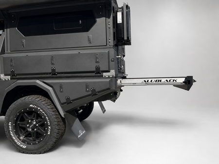 AluBlack Platforma ładunkowa ze skrzyniami do przechowywania do Toyota Hilux 2016+ z pojedynczą kabiną, zestaw do Alu-Cab ModCAP