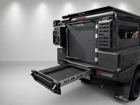 AluBlack Platforma ładunkowa ze skrzyniami do przechowywania do Toyota Hilux 2016+ z pojedynczą kabiną, zestaw do Alu-Cab ModCAP
