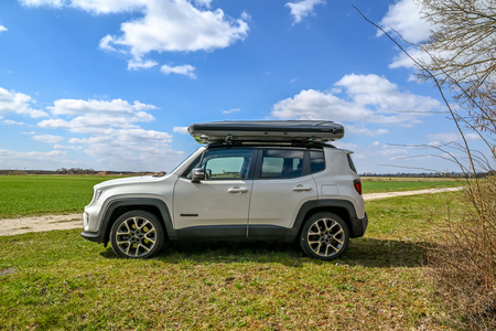 Namiot dachowy James Baroud Rooftent Odyssey L - biały