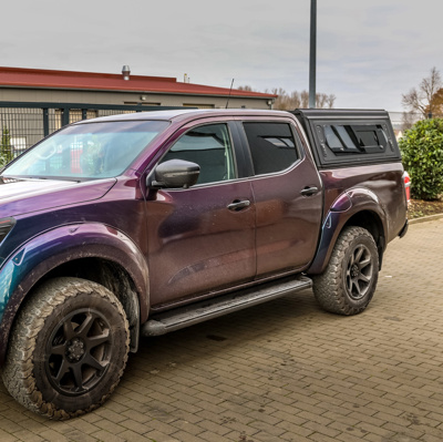 Hardtop Alu-Cab Contour – Nissan Navara NP300 2016+ Double Cab, z oknami bocznymi
