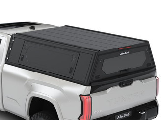 Hardtop Alu-Cab Contour – Toyota Tundra III 2022+ Long Bed 6,5 ft, bez okien bocznych