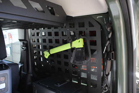 Wewnętrzny panel MOLLE Alu-Cab do Suzuki Jimny IV 3-drzwiowego — prawy