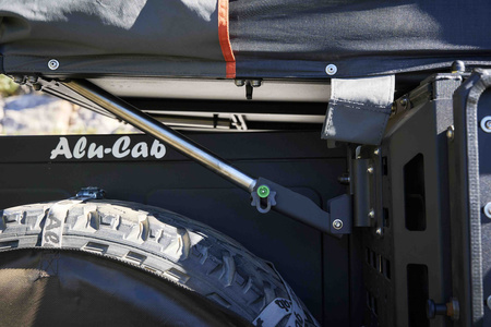 Kompaktowy dach z namiotem Alu-Cab ModCAP Compact (D/Cab)
