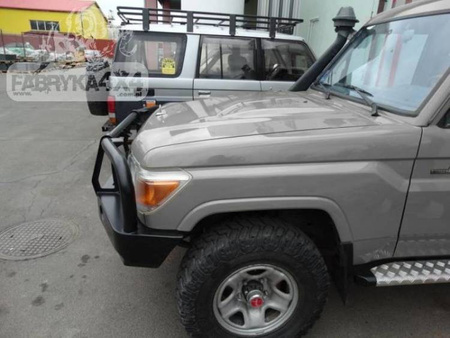 Zderzak przedni z bullbarem Fabryka4X4 – Toyota Land Cruiser HZJ 78